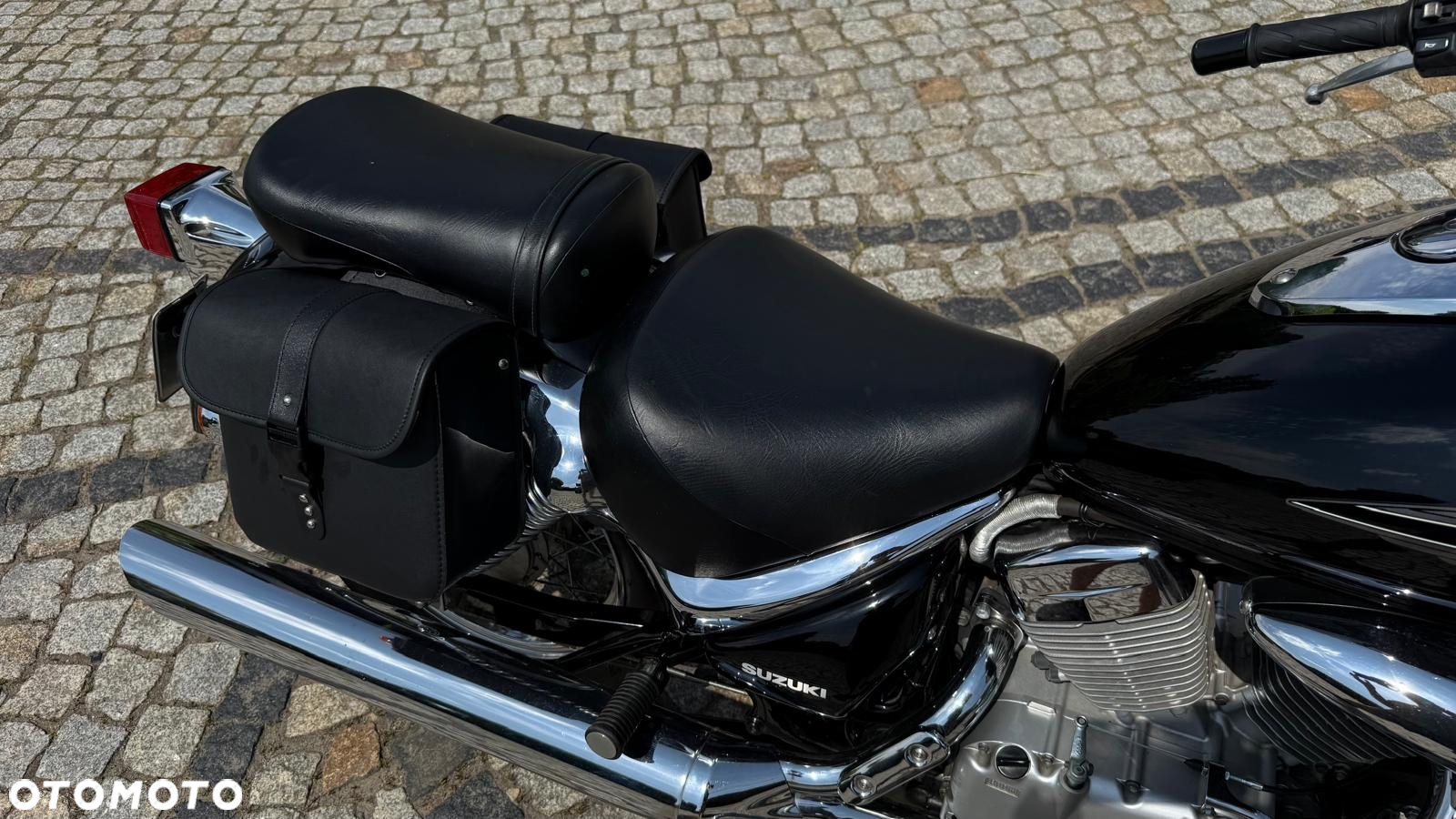 Suzuki Intruder - 6
