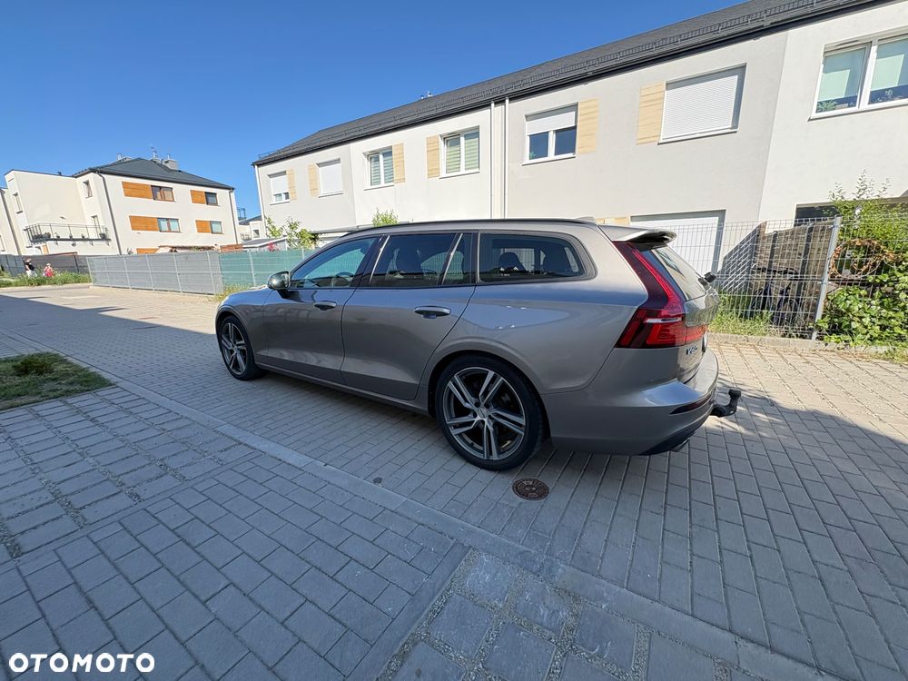Volvo V60 D4 AWD Momentum Pro - 10