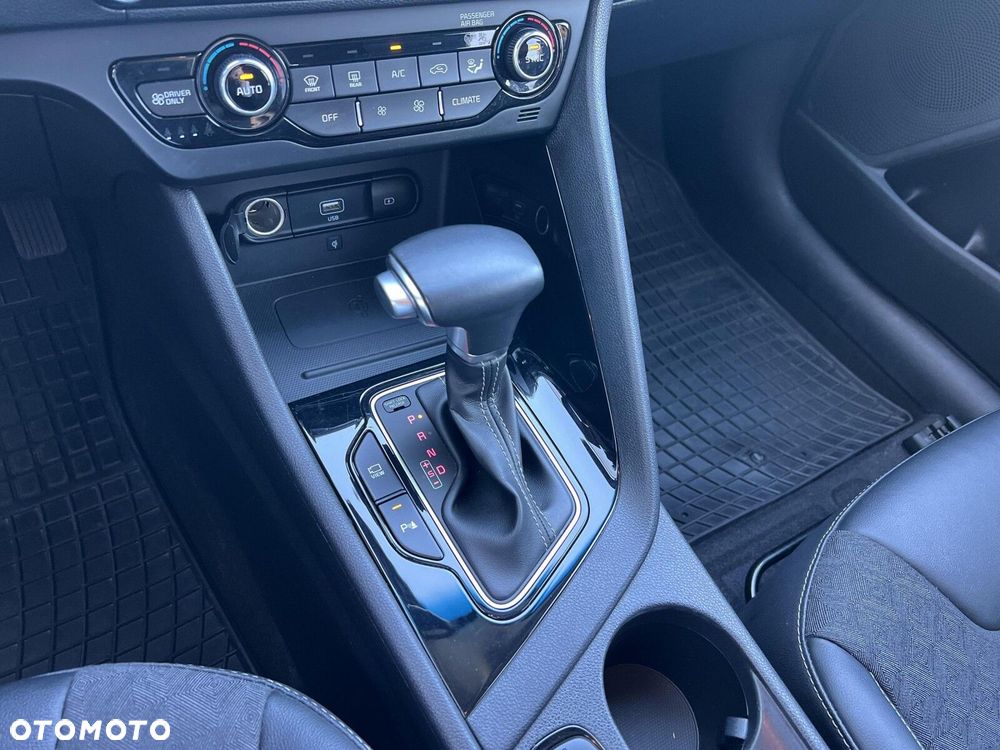 Kia Niro - 14