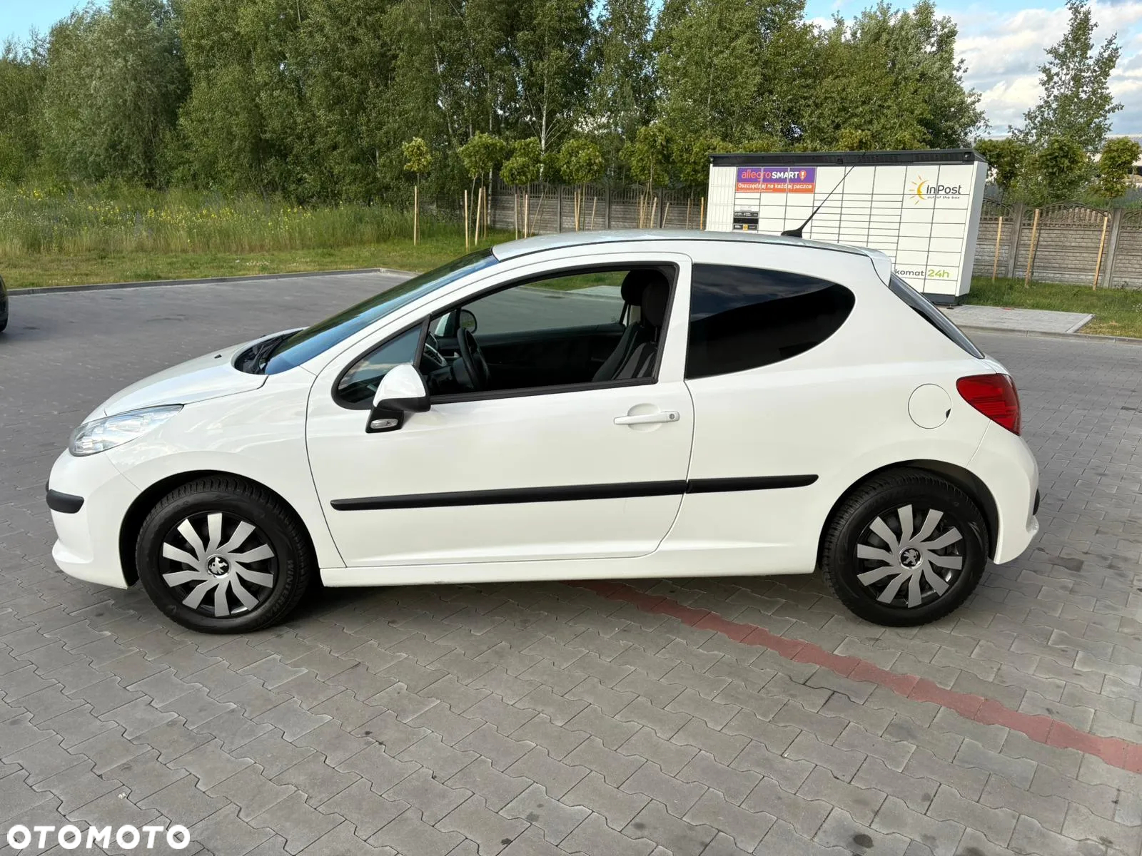 Peugeot 207 1.4 HDi Trendy - 3