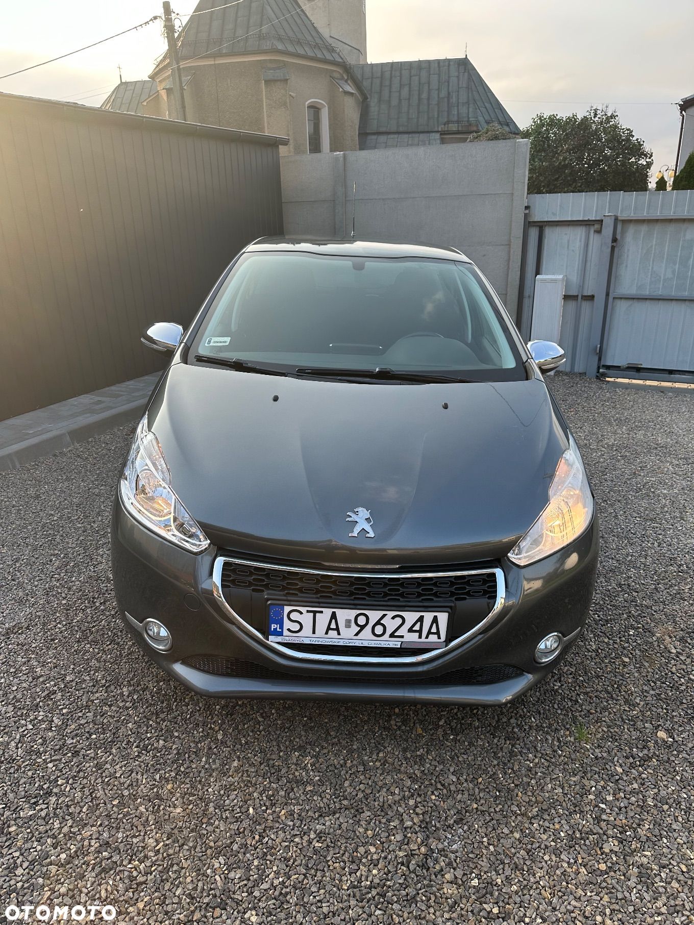 Peugeot 208 1.2 PureTech Style - 1