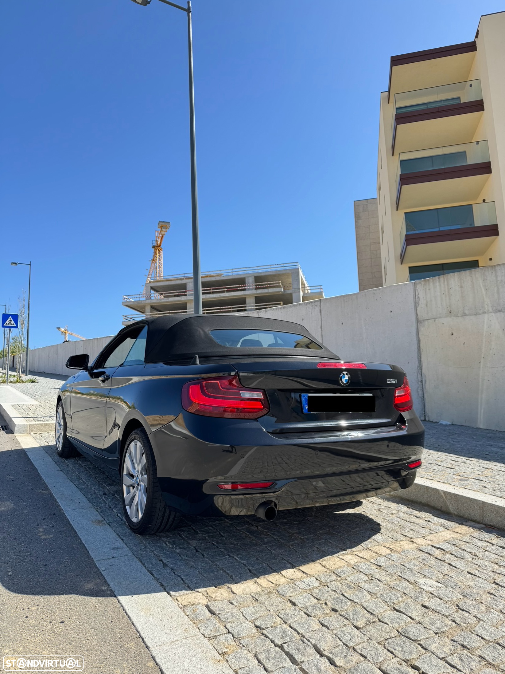 BMW 218 i Cabrio Line Sport - 2
