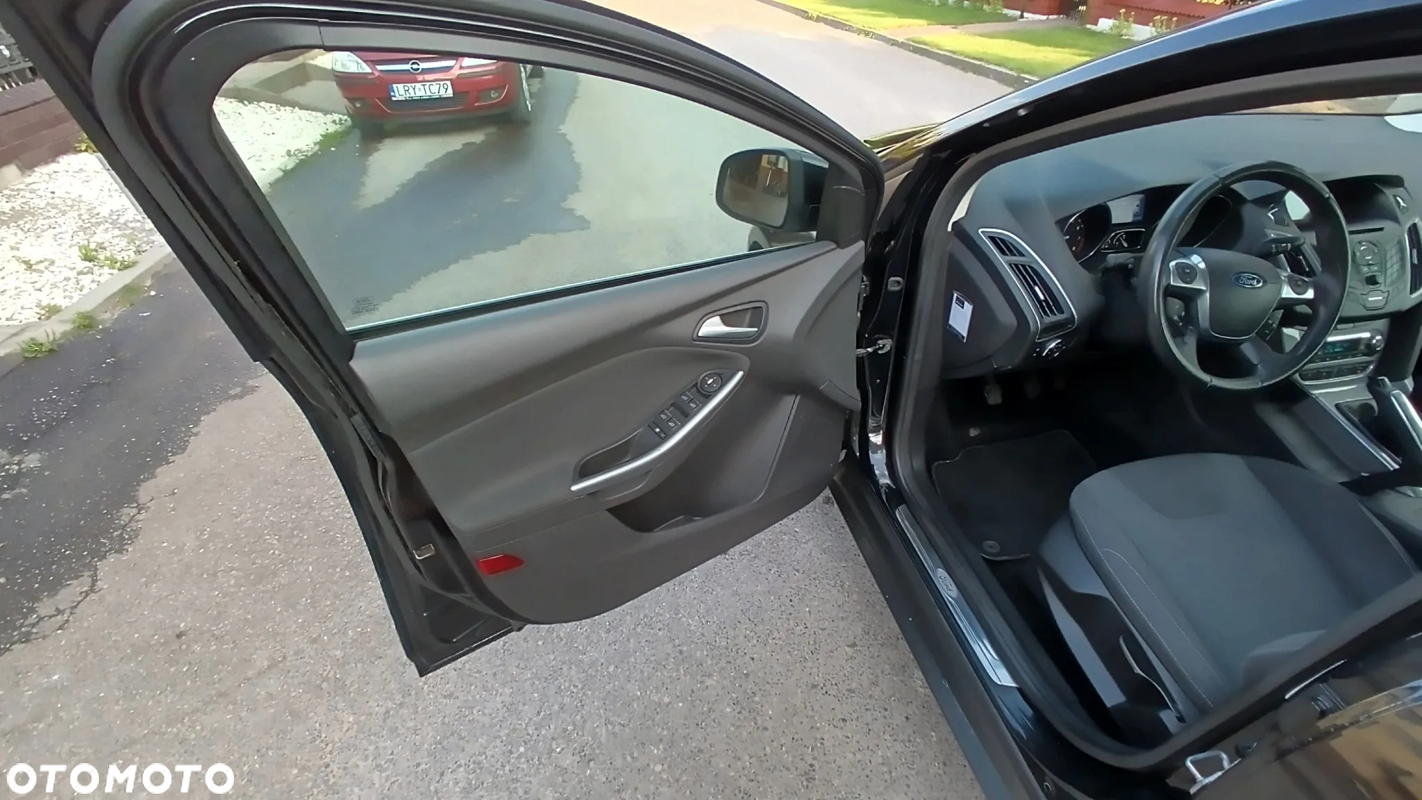 Ford Focus 1.6 Titanium - 12