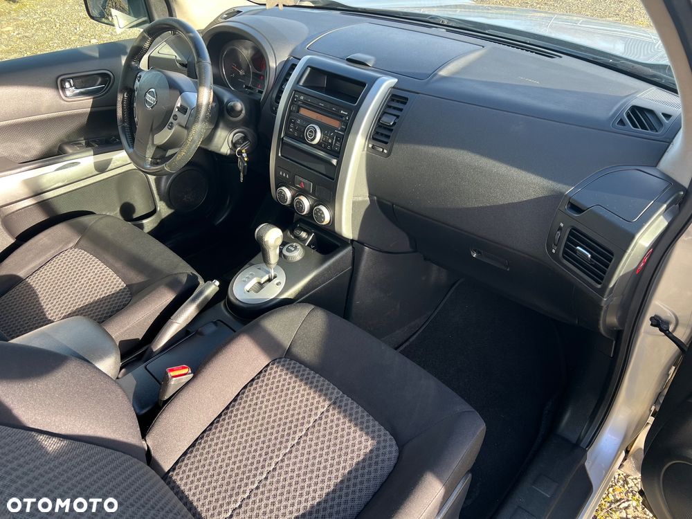 Nissan X-Trail 2.0 dCi 4x4 DPF Automatik SE - 14