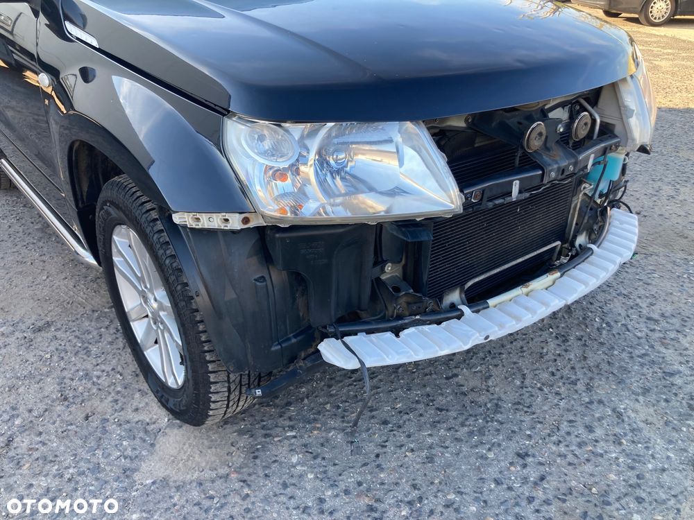 Suzuki Grand Vitara 1.6 Black&White - 15