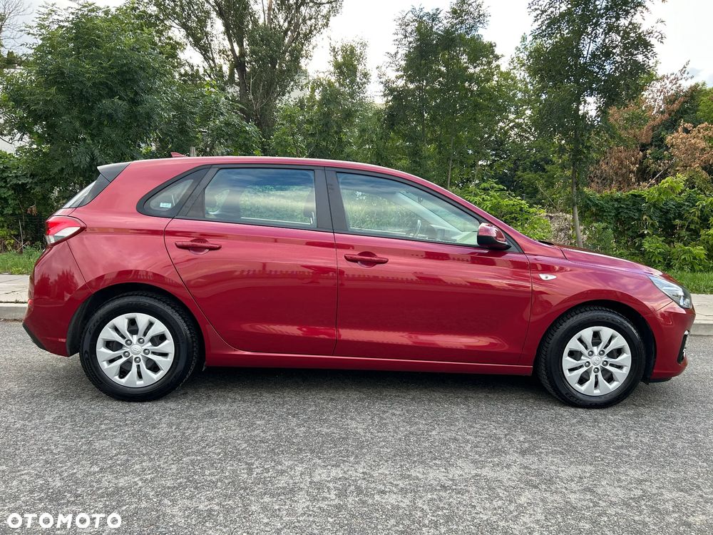 Hyundai i30 1.5 DPI Classic + - 30