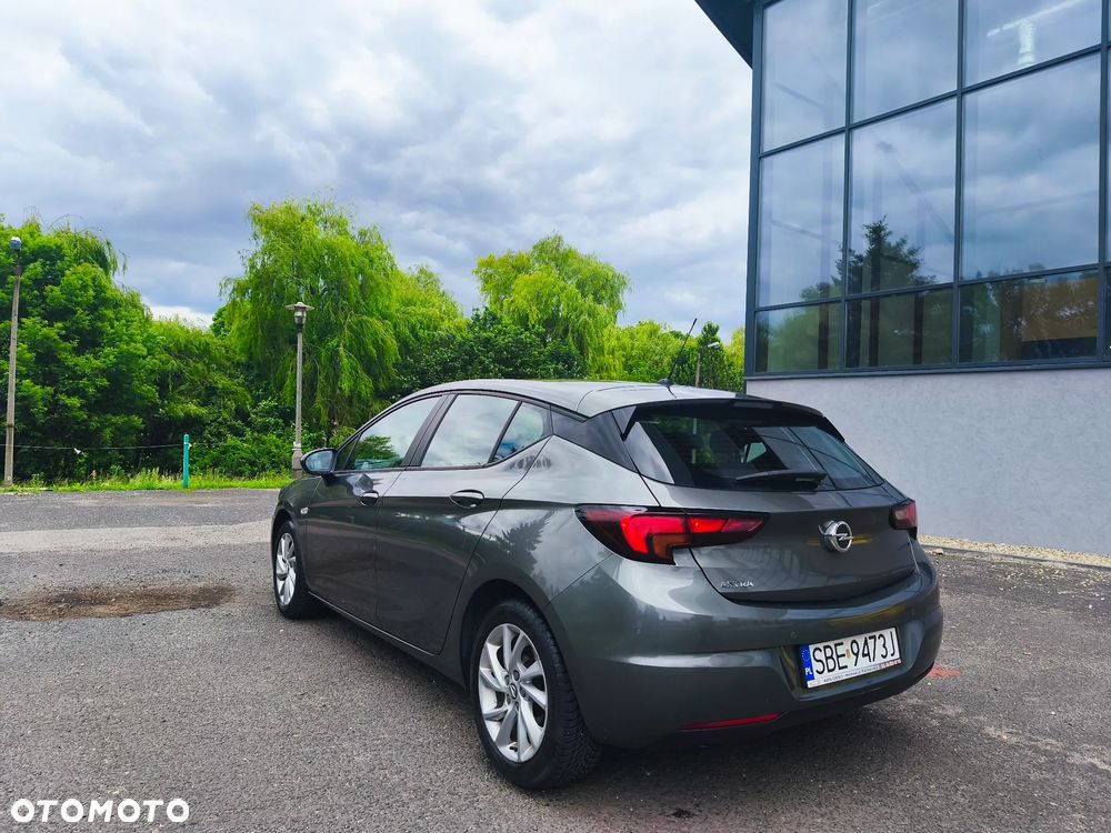 Opel Astra - 17