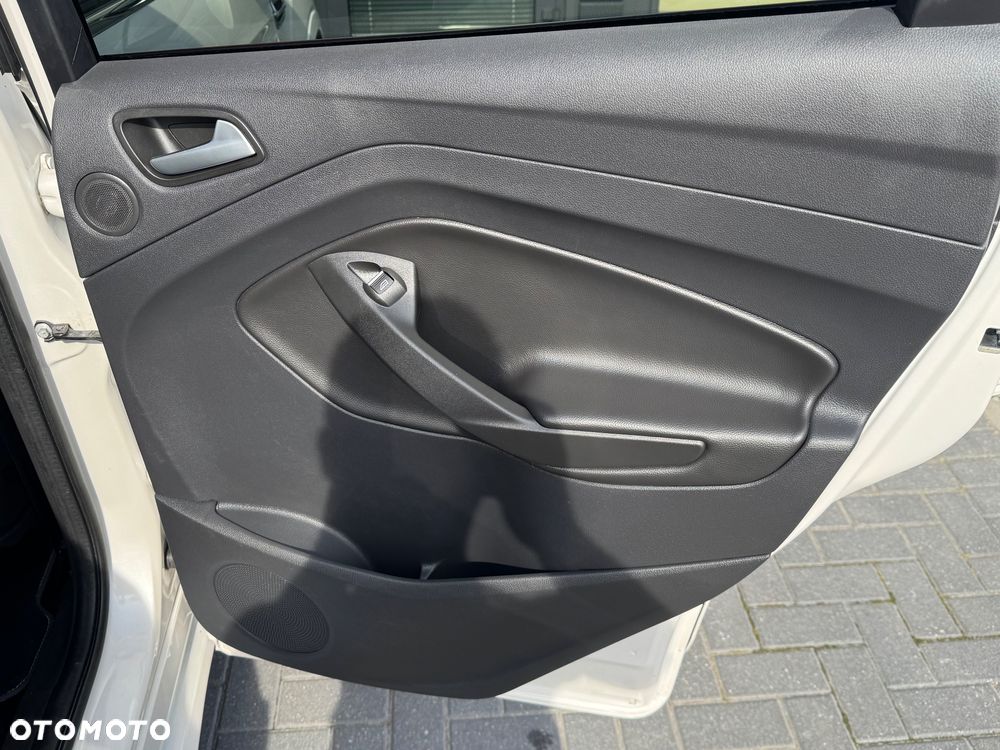 Ford Kuga 2.0 TDCi AWD ST-Line - 35
