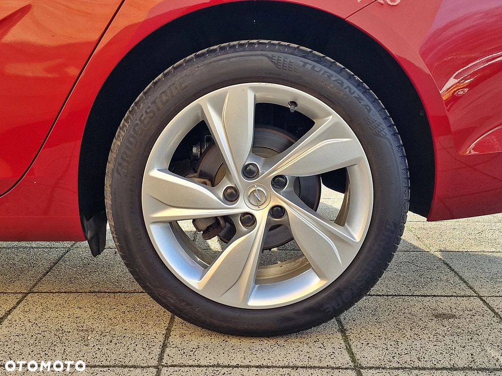 Opel Insignia 1.5 - 21