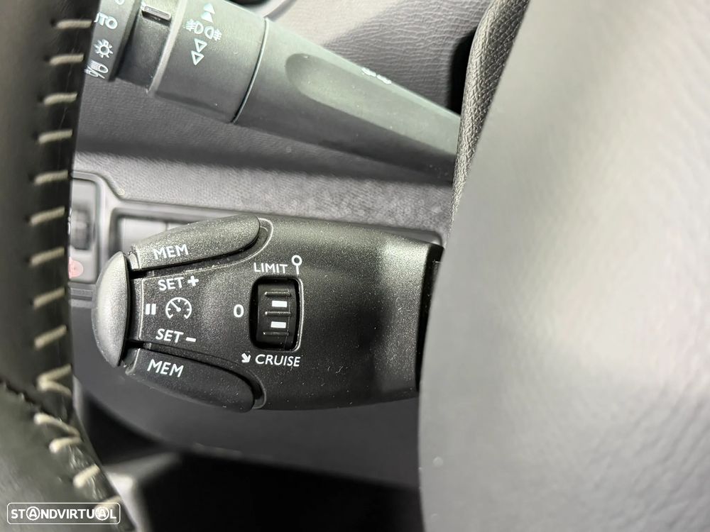 Peugeot 308 SW 1.5 BlueHDi Allure - 24
