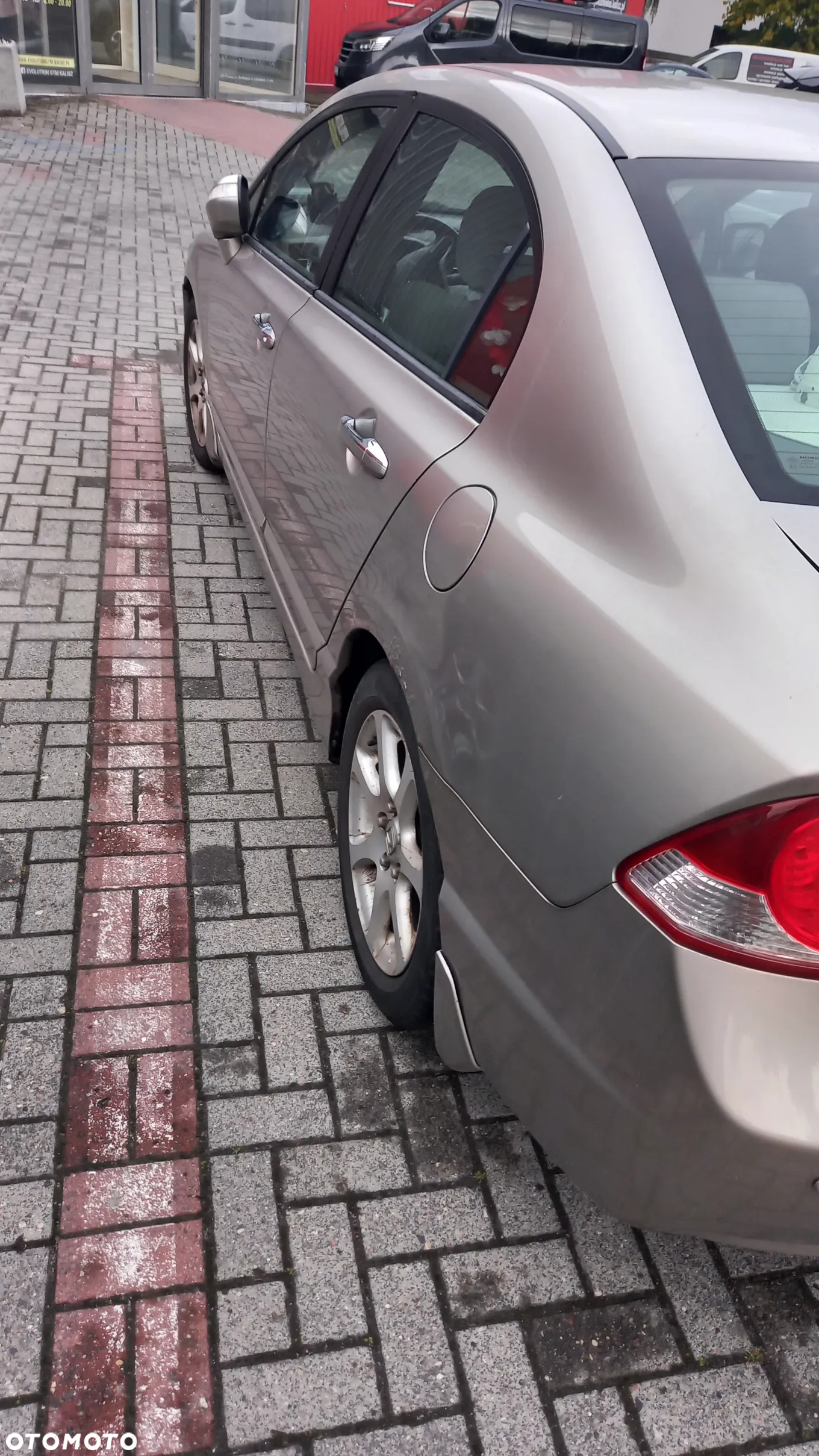 Honda Civic 1.8 Executive - 3