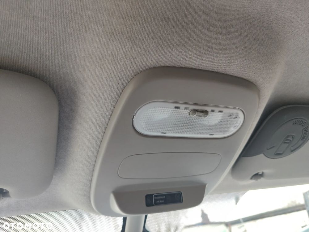 Opel Vivaro brygadówka 6osób - 18