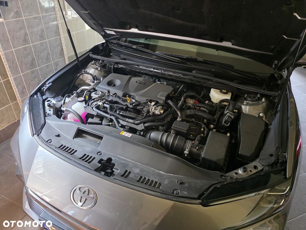 Toyota Camry 2.5 Hybrid Dynamic Force Executive e-CVT - 35