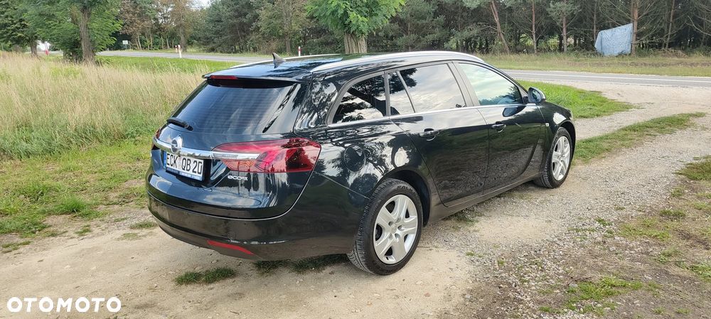 Opel Insignia - 11
