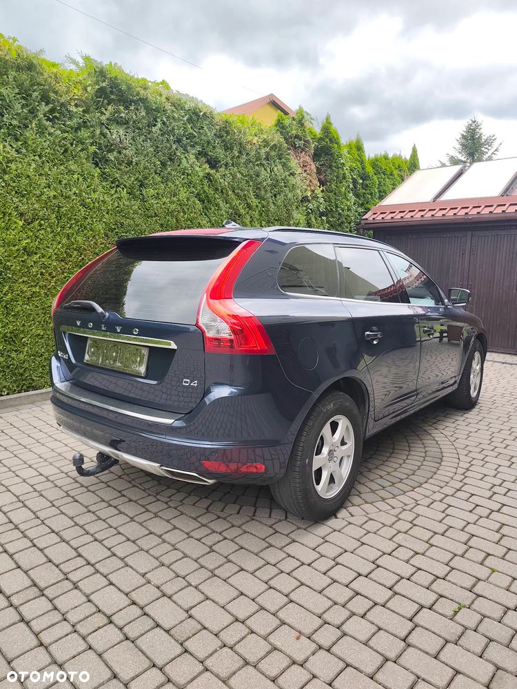 Volvo XC 60 D4 Geartronic Momentum - 8