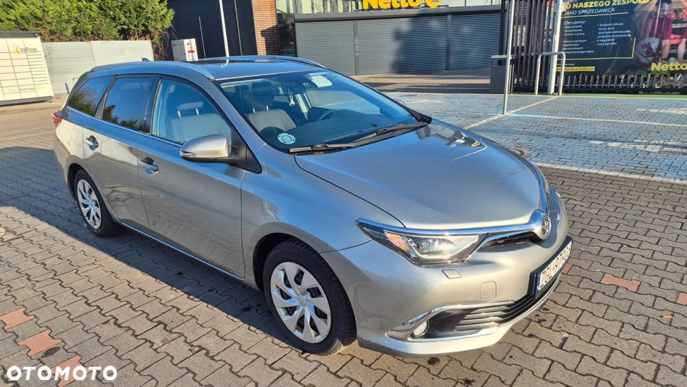 Toyota Auris 1.2 Turbo Executive - 3