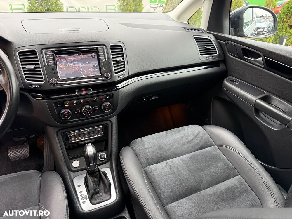 Volkswagen Sharan 2.0 TDI DSG (BlueMotion Technology) Highline - 16