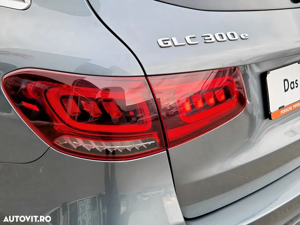 Mercedes-Benz GLC 300 e 4MATIC - 10