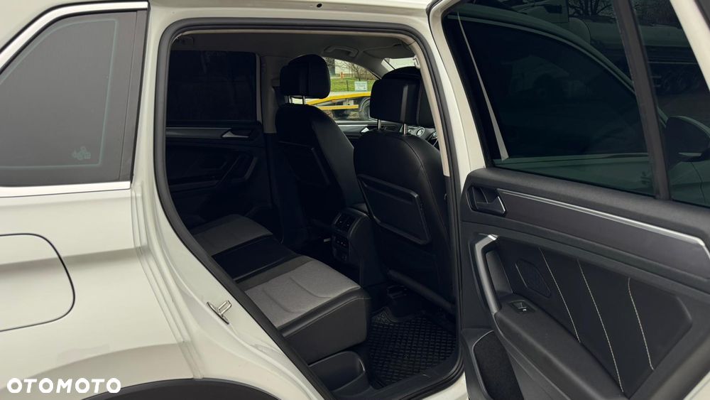 Volkswagen Tiguan 2.0 TDI SCR 4Motion (BlueMotion Tech) Comfortline - 36