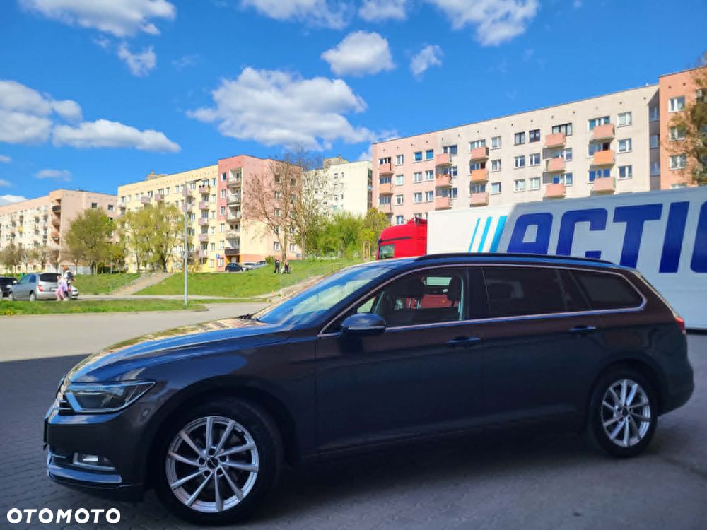 Volkswagen Passat 2.0 TDI SCR DSG Highline - 17