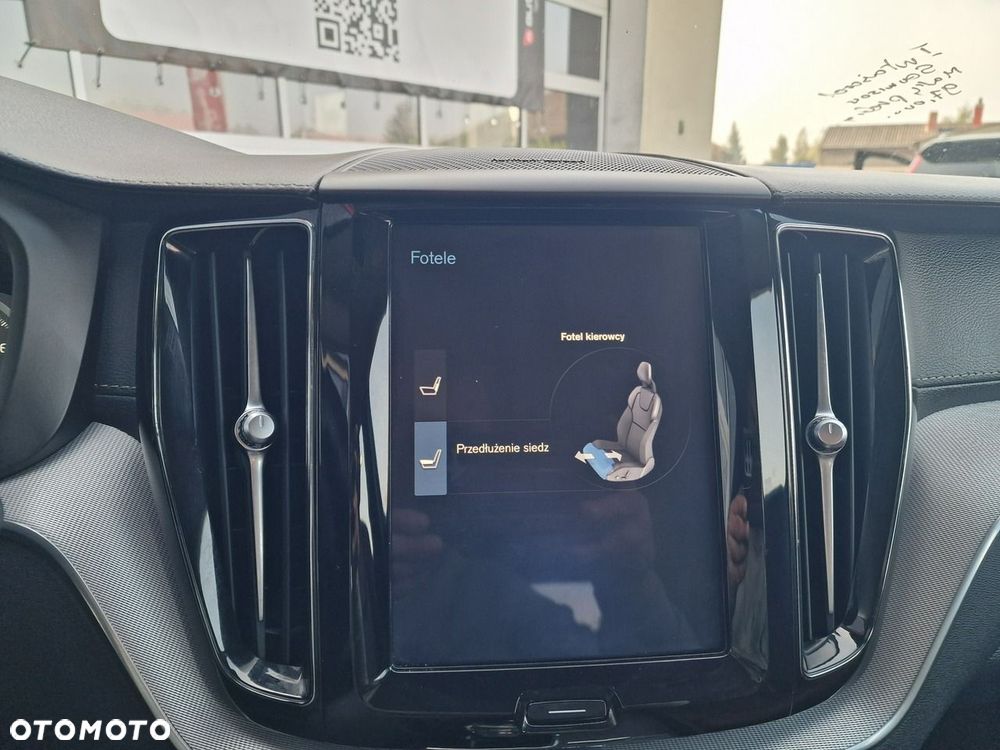 Volvo XC 60 B5 B AWD Geartronic Inscription - 36