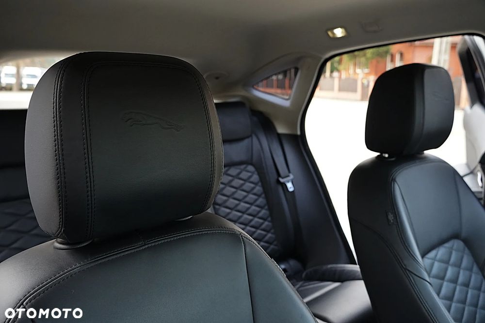 Jaguar E-Pace D180 AWD R-Dynamic HSE - 22