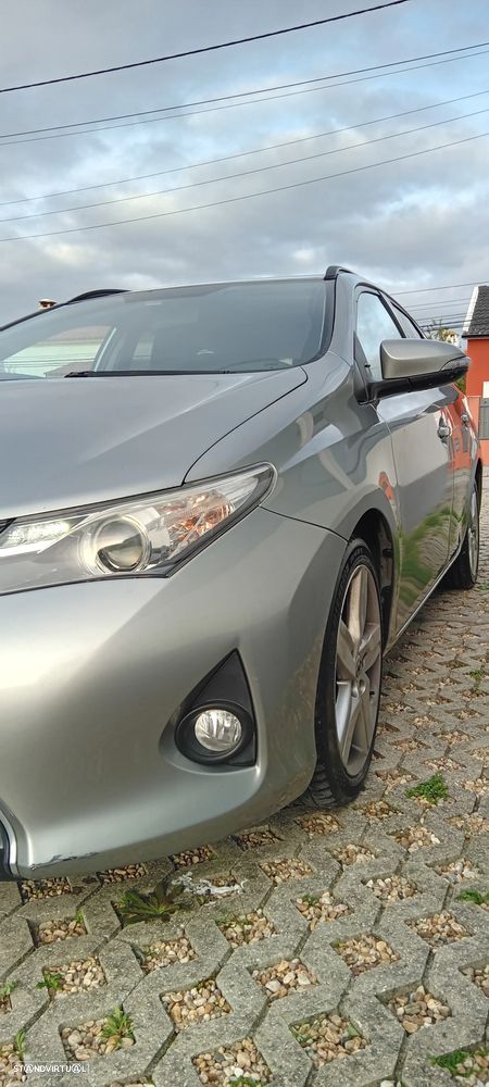 Toyota Auris Touring Sports - 5