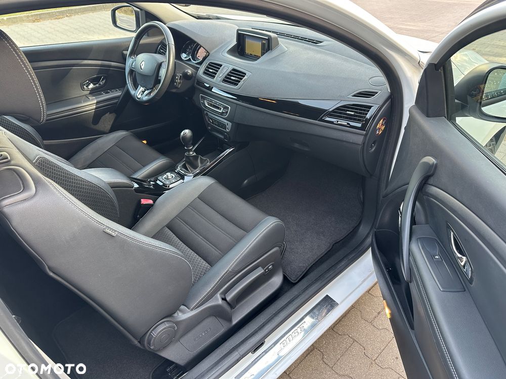 Renault Megane ENERGY TCe 130 Start & Stop Bose Edition - 14