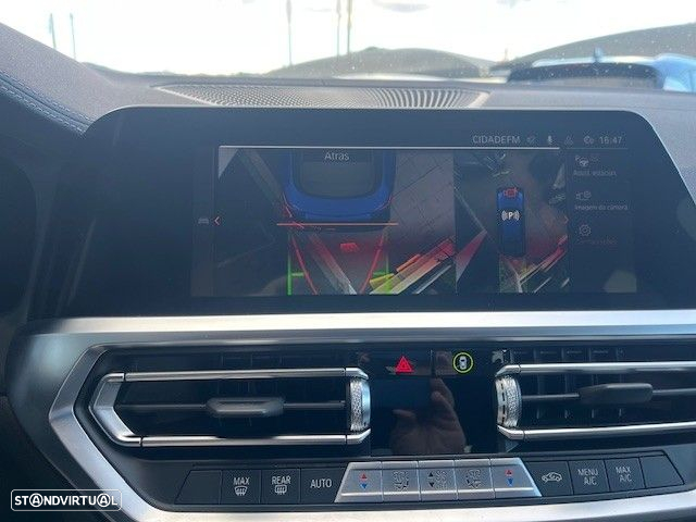 BMW 420 d Pack Desportivo M Auto - 25