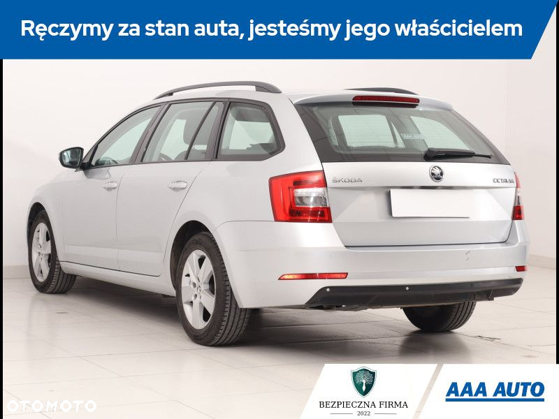 Skoda Octavia - 5