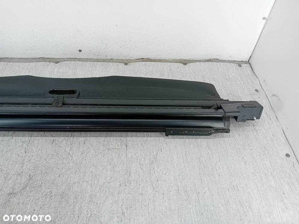 ROLETA BAGAŻNIKA  BMW E61 KOMBI - 6