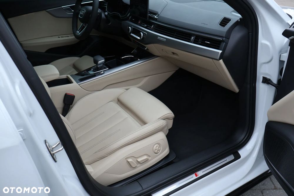 Audi A4 Limousine 45 TFSI quattro S tronic S line - 22