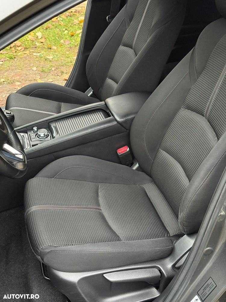 Mazda 3 G120 Revolution - 22