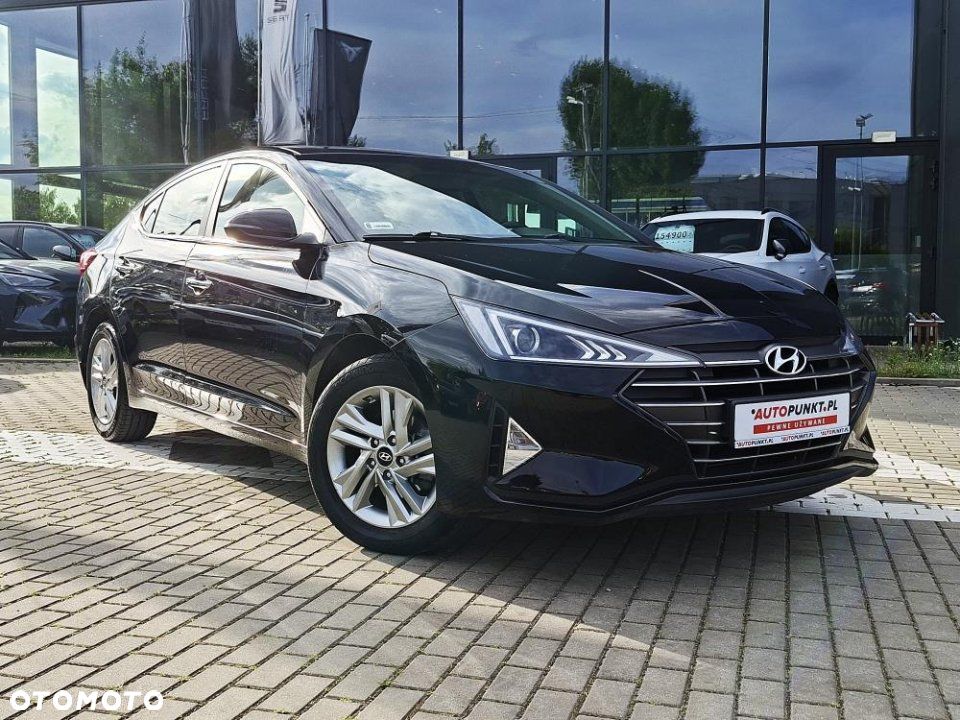 Hyundai Elantra - 6
