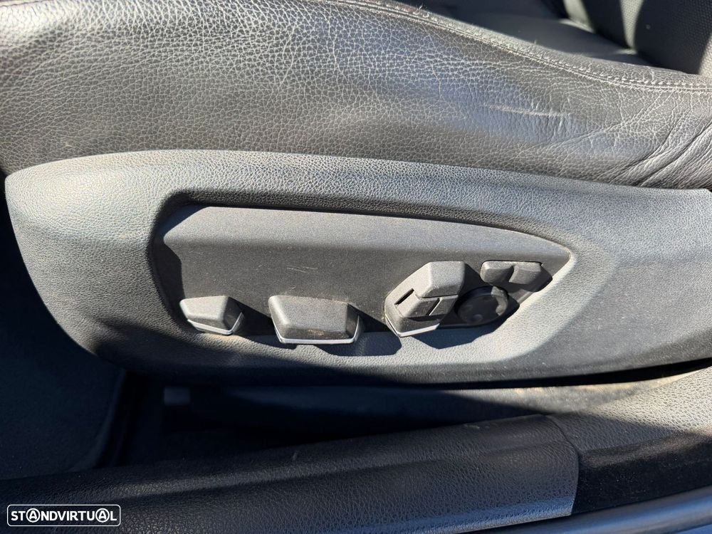 BMW M550d xDrive Auto - 38