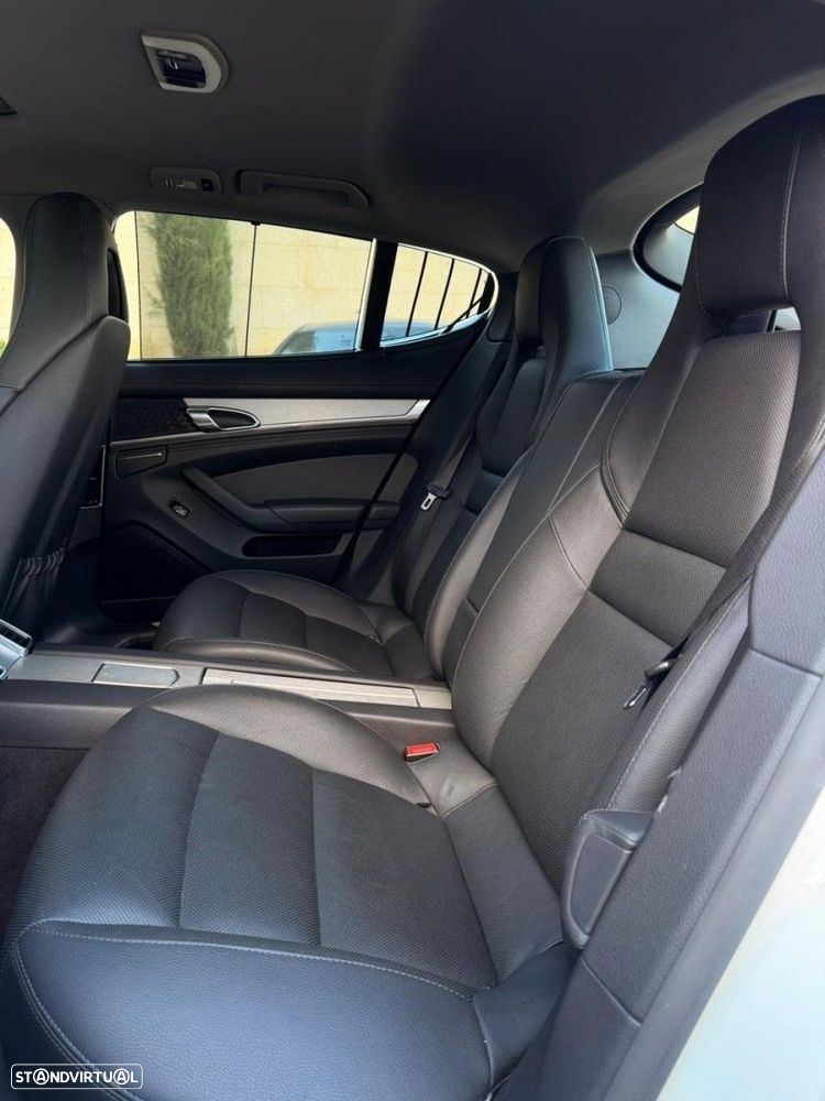 Porsche Panamera Edition - 17