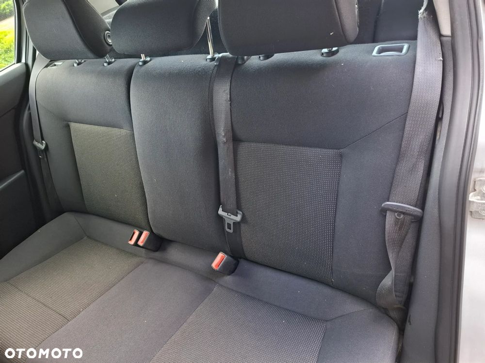 Opel Astra 1.6 Active - 8