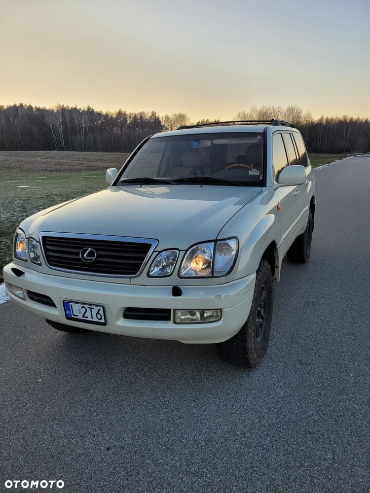 Lexus LX - 3