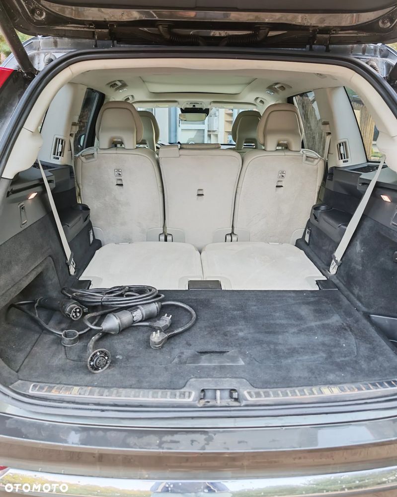 Volvo XC 90 T8 AWD Recharge Geartronic Inscription Edition - 8