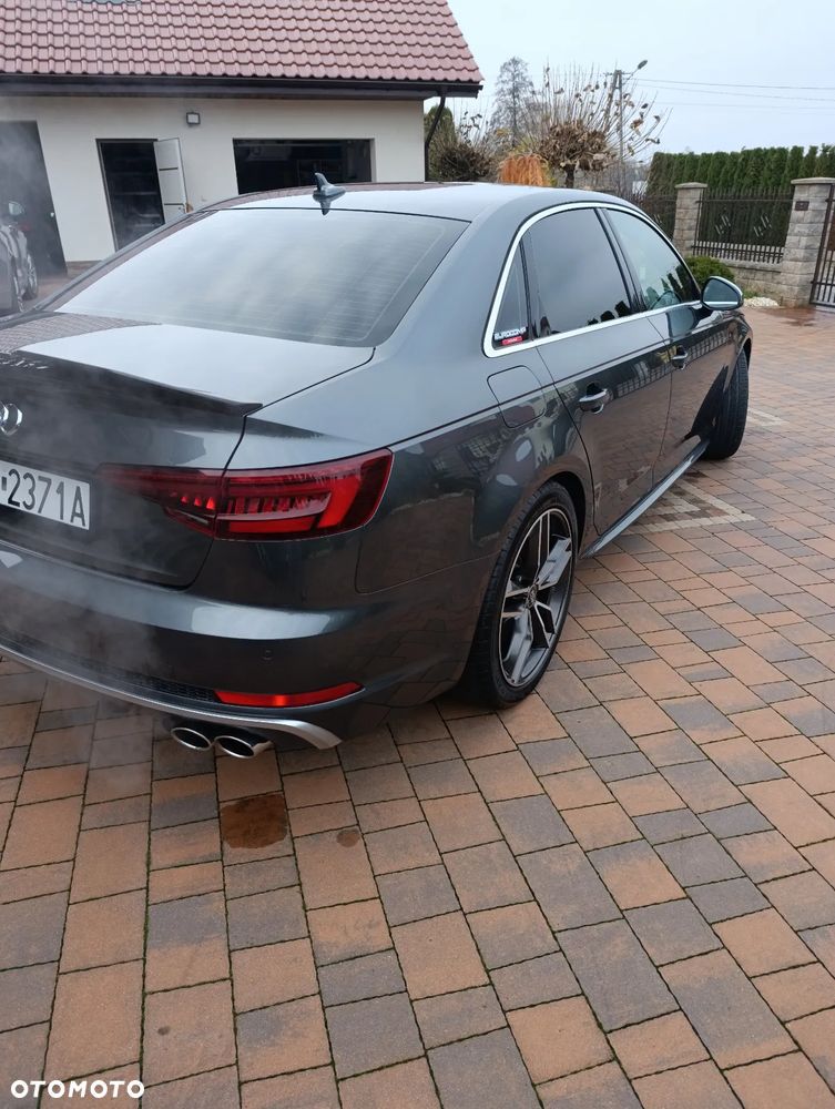 Audi S4 Limousine - 14