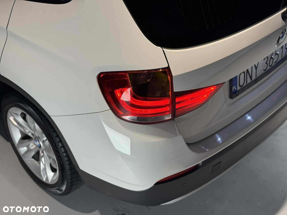 BMW X1 xDrive18d - 17