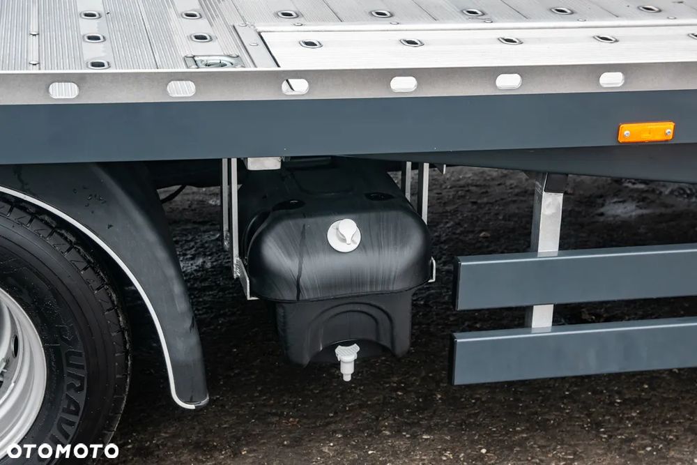 Iveco Daily 70C18HA8/P Hi-Matic Autolaweta Pomoc Drogowa 3.0 180KM - 17