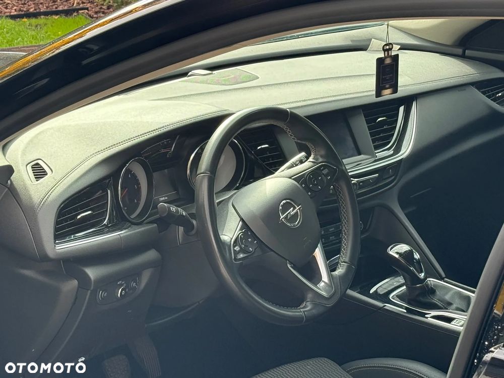 Opel Insignia 2.0 CDTI Innovation S&S - 2