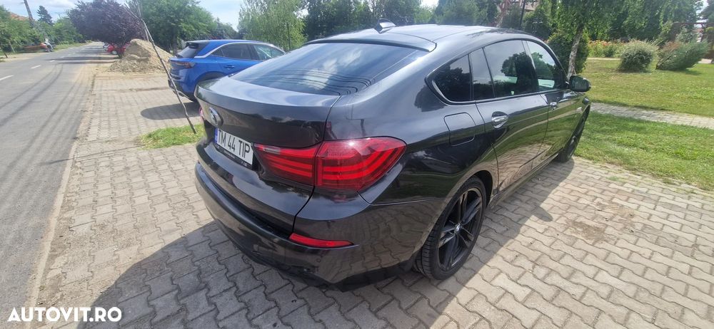 BMW Seria 5 520d - 22