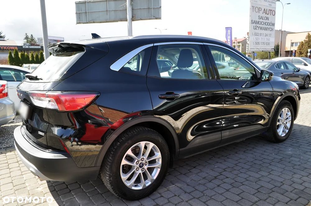 Ford Kuga - 13
