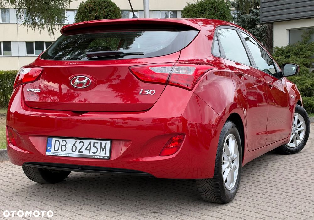Hyundai i30 blue 1.4 Passion - 24