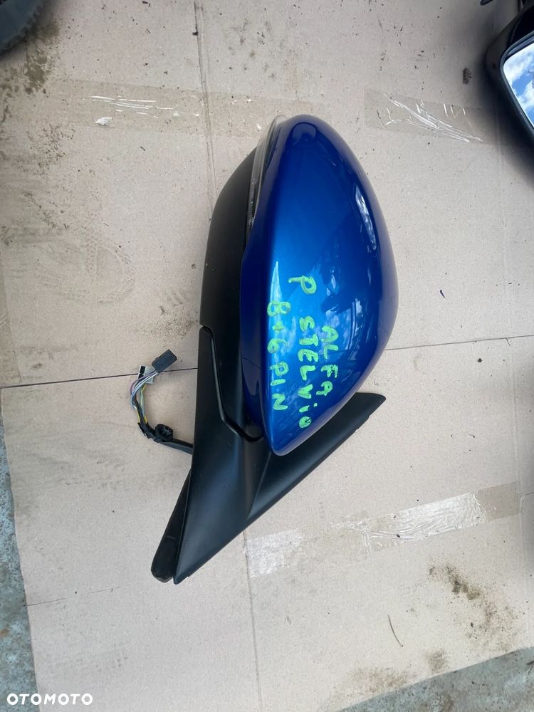 LUSTERKO PRAWE ALFA ROMEO STELVIO 8+6 14PIN - 2