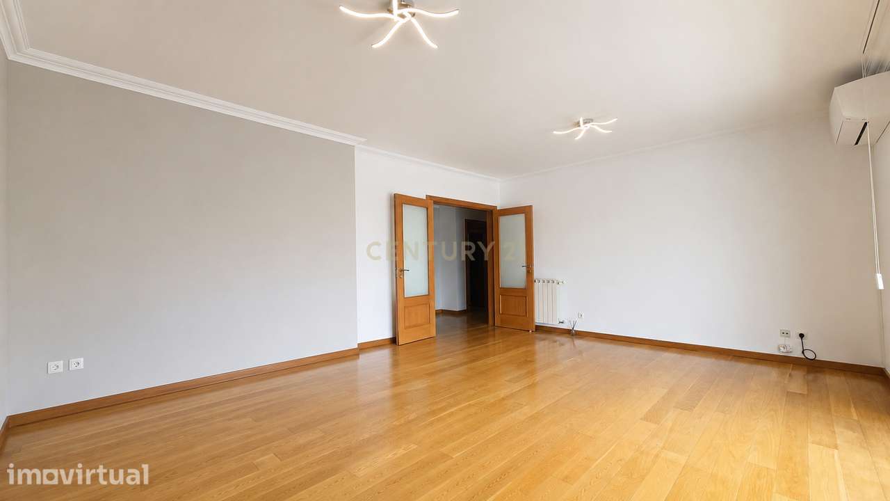 T2 com Box para arrendamento em Porto Salvo, Oeiras - Grande imagem: 3/29