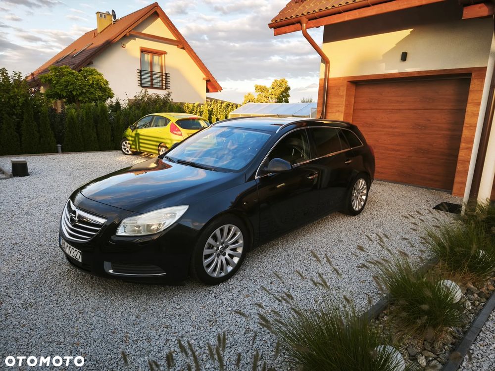 Opel Insignia - 1