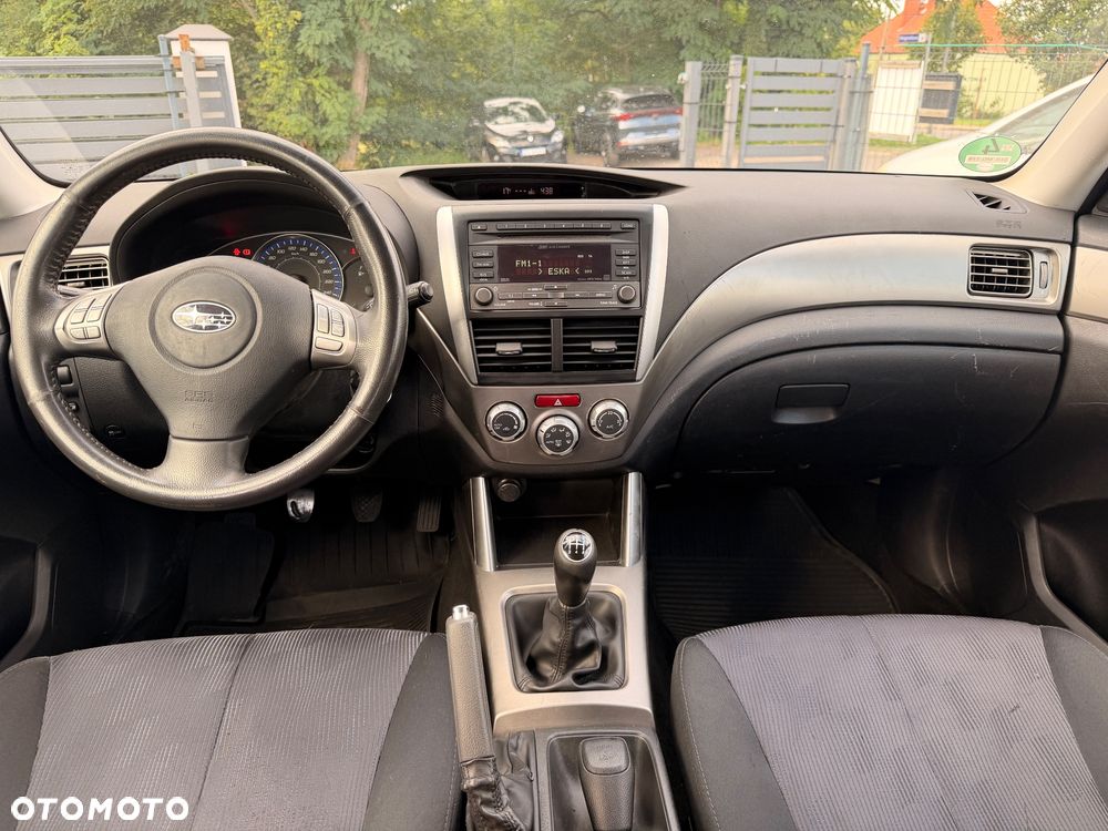 Subaru Forester 2.0 XA TRE - 18